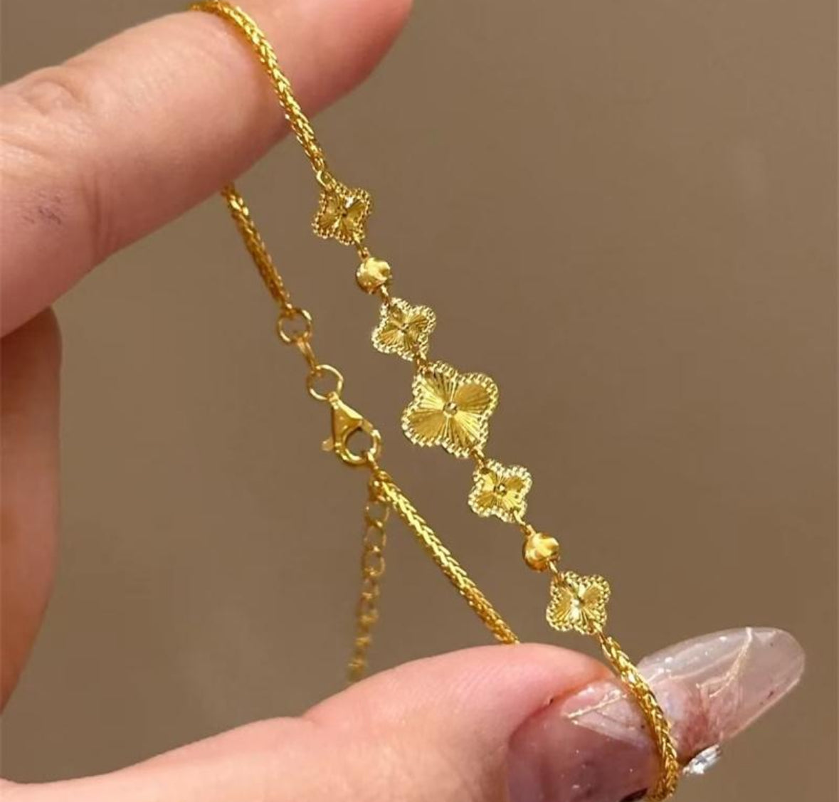 Gold 5 Clover Bracelet